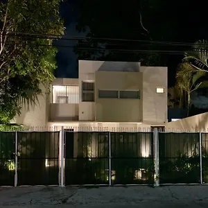 https://ocano-aparts.quintano-roohotels.com